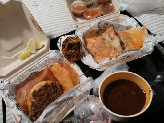 Birrieria San Marcos by null