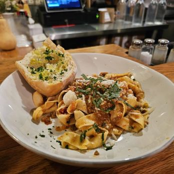 Adamo's - New American Near Me - Sacramento, California
