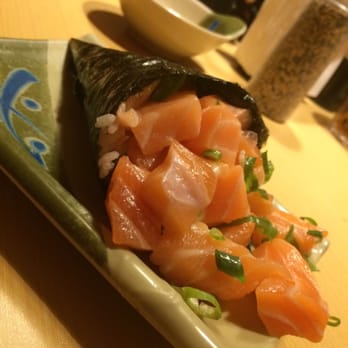 Temakeria & Cia - Nice temaki! Not the best I'd tried in my life! - Japanese Near Me - São Paulo, SP Temakeria & Cia - Nice temaki! Not the best I'd tried in my life! - Japanese Near Me - São Paulo, SP