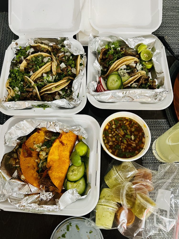 Pinkys Tacos