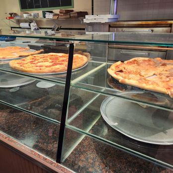 Marcelino's Pizzeria & Restaurant - Pick a slice - Pizza Near Me - New Windsor, New York Marcelino's Pizzeria & Restaurant - Pick a slice - Pizza Near Me - New Windsor, New York