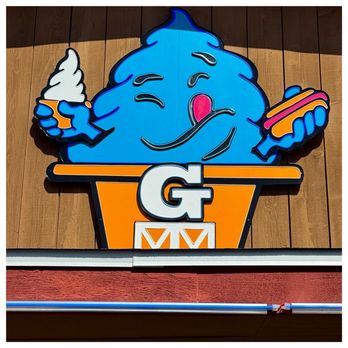 Mr G's Barn - Ice Cream & Frozen Yogurt Near Me - Holland, Ohio