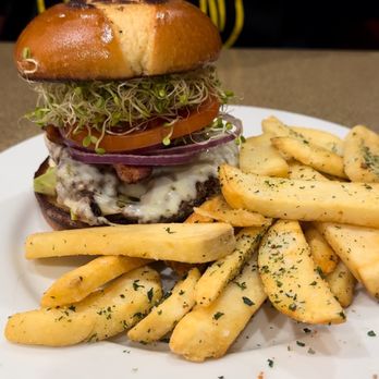 Margaret's Cafe & Bakery - California Burger - Bakeries Near Me - Jackson, California Margaret's Cafe & Bakery - California Burger - Bakeries Near Me - Jackson, California