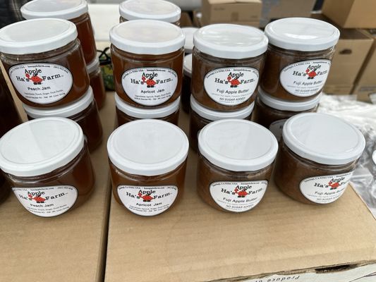 Midtown Ventura Certified Farmers' Market by null