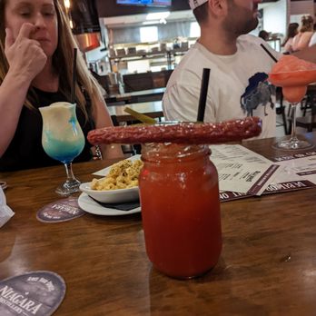 Niagara Distillery - Distilleries Near Me - Niagara Falls, Ontario