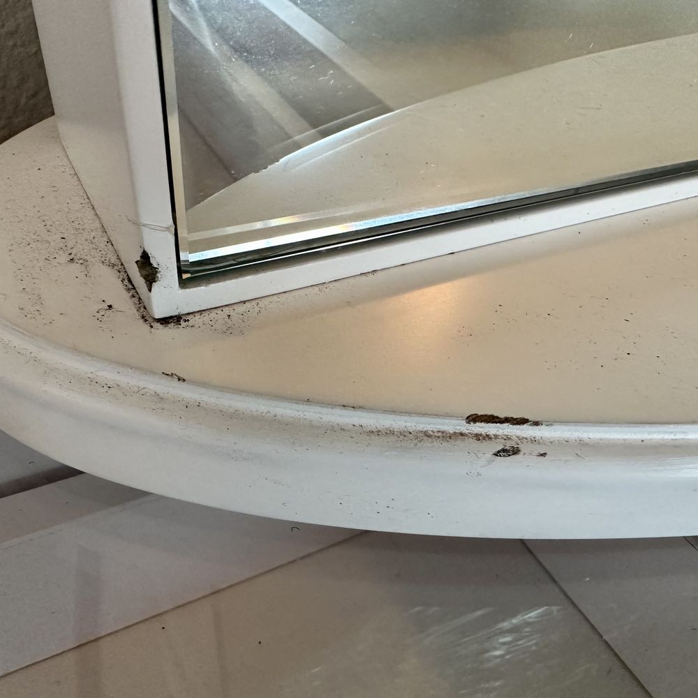 Damage to my vanity mirror from not wrapping it. Damage to my vanity mirror from not wrapping it.