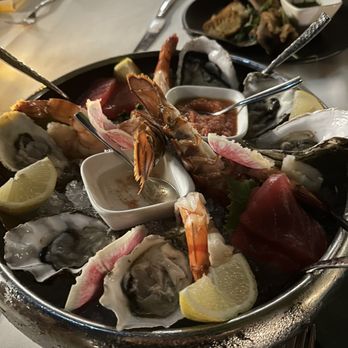 Bali Oceanfront - Seafood Platter* ** - Seafood Near Me - Honolulu, Hawaii Bali Oceanfront - Seafood Platter* ** - Seafood Near Me - Honolulu, Hawaii