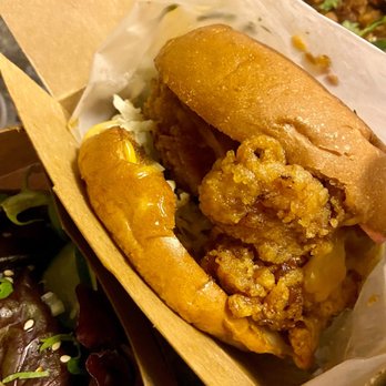Jesse Boy - JB Spicy Korean Fried Chicken Sammie & One Side - Korean Near Me - Los Angeles, California