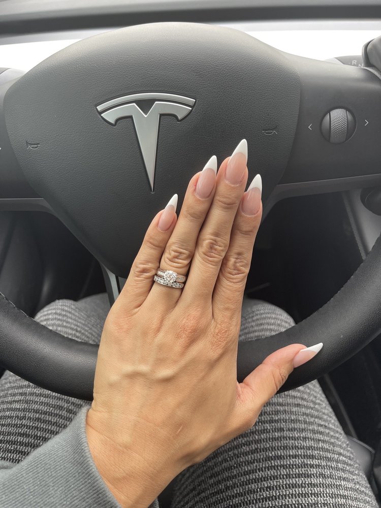 CREATIVE NAILS & ESTHETICS Updated September 2024 27 Photos & 29