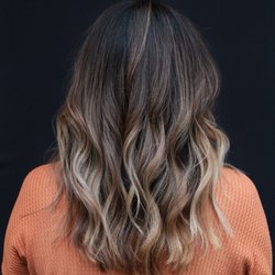 Matthew P. Urquizu | Stylist - Gorgeous lived in color