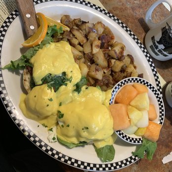 Black Bear Diner - Eggs Benedict - Diners Near Me - Rancho Cucamonga, California Black Bear Diner - Eggs Benedict - Diners Near Me - Rancho Cucamonga, California
