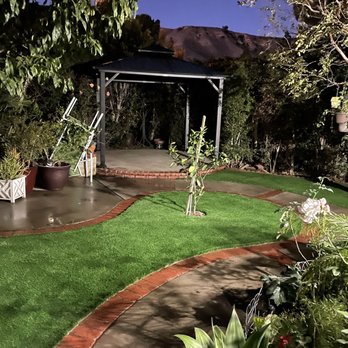 Biltright Turf - Back yard - Landscaping Near Me
