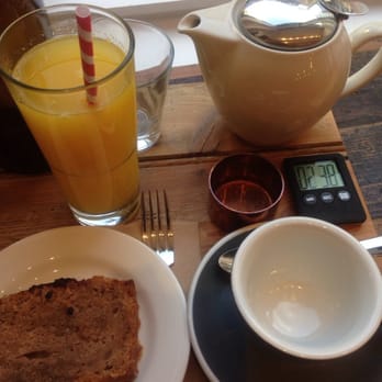 TY Seven Dials - Timberyard - Breakfast: they advise to remove the tea leaves after 3 min - Coffee & Tea Near Me - London, XGL