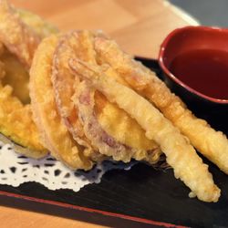 Youandi Sushi - Mixed Tempura. Good coating.
