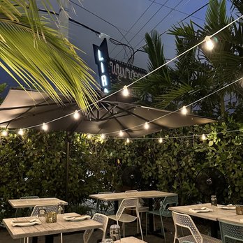 Lira Beirut Eatery - Patio outside area - Mediterranean Near Me - Miami, Florida
