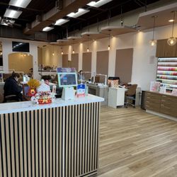 Polish Nails & Spa