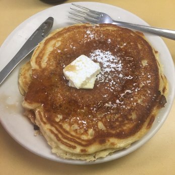 Cross Keys Diner - A short stack of chocolate chip pancakes - Diners Near Me - Doylestown, Pennsylvania