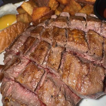 Madres Brunch - Medium rare - Breakfast & Brunch Near Me - Riverside, California Madres Brunch - Medium rare - Breakfast & Brunch Near Me - Riverside, California
