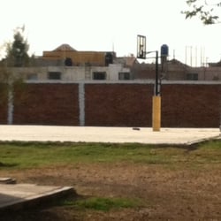 Escuela Primaria José Joaquin Fernandez de Lizardi - Cancha de Basquet.