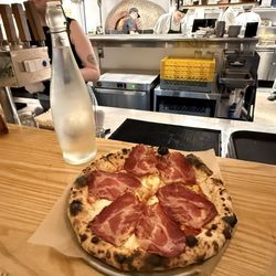 Napoli Pizzeria & Gelateria - Italian food.