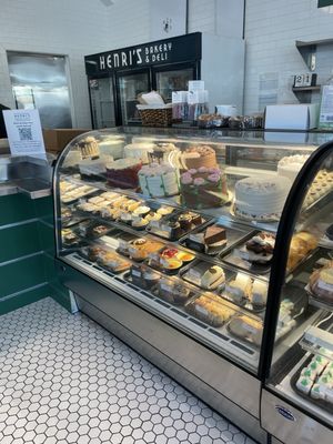 Henri's Bakery & Deli by null