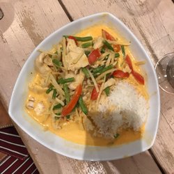 Street Kitchen - REISCURRY