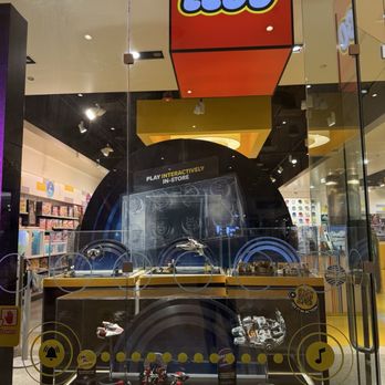 Lego - Chicago - Toy Stores Near Me - Chicago, Illinois Lego - Chicago - Toy Stores Near Me - Chicago, Illinois