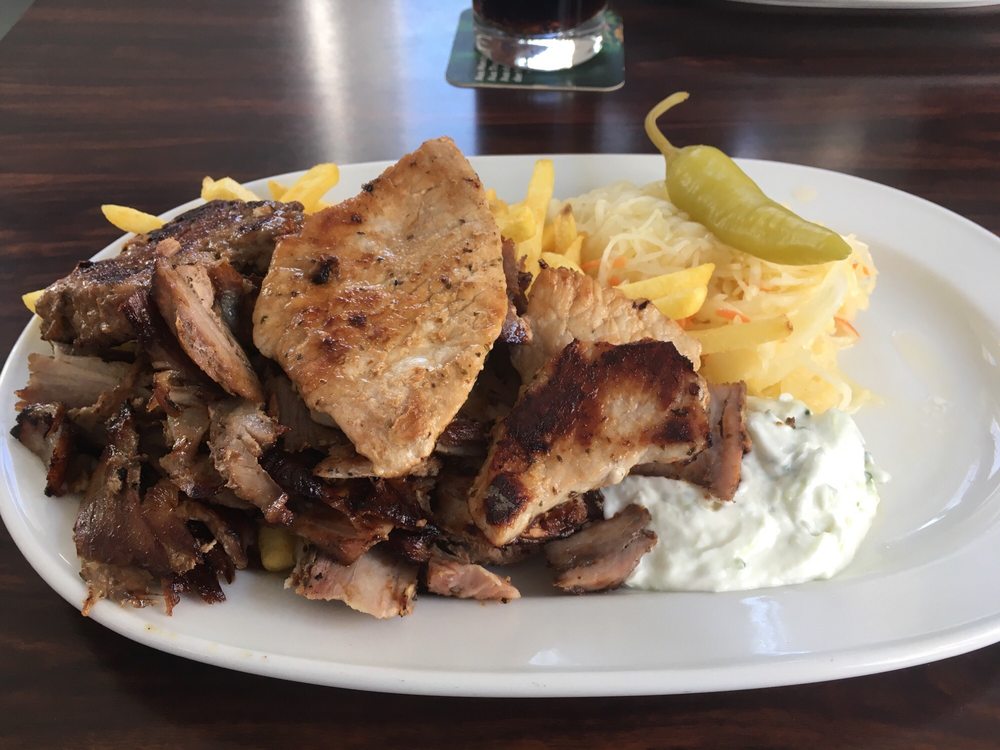 Moustaki Takeout Delivery 10 Photos 19 Reviews Greek Griedelerstr 49 Butzbach Hessen Germany Restaurant Reviews Phone Number Yelp