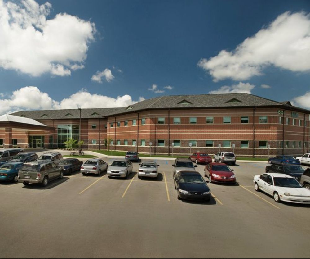 98POINT6 EMERGICENTER Updated July 2024 11 Reviews 1540 Lake