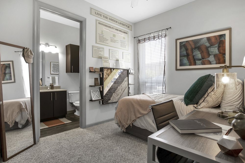 Reviews of LARK NORTHGATE Updated September 2024 16 Photos & 11