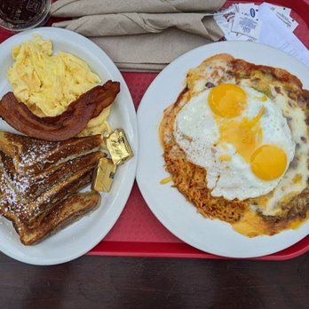 Alice's Restaurant - Diners Near Me - Woodside, California Alice's Restaurant - Diners Near Me - Woodside, California
