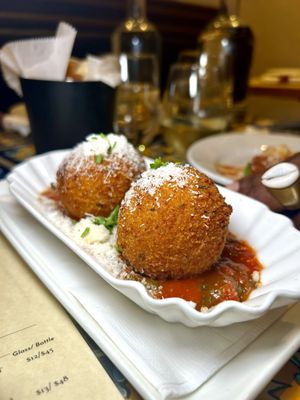 Al Volo Osteria by null