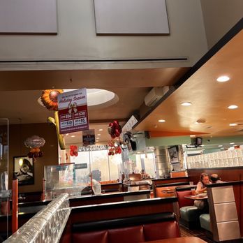 NORMS Restaurant - Dining room - Breakfast & Brunch Near Me - Riverside, California