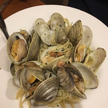 Lubrano's 36 - Linguine with clam sauce - Pizza Near Me - Middletown, New Jersey Lubrano's 36 - Linguine with clam sauce - Pizza Near Me - Middletown, New Jersey