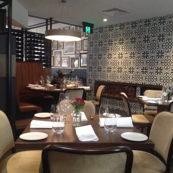 O'Connells - Restaurant dining room - Modern Australian Near Me - South Melbourne, VIC