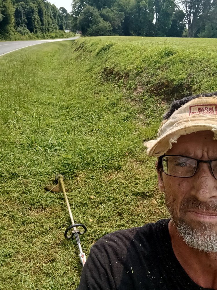 Slide of Mr Handy Hunter