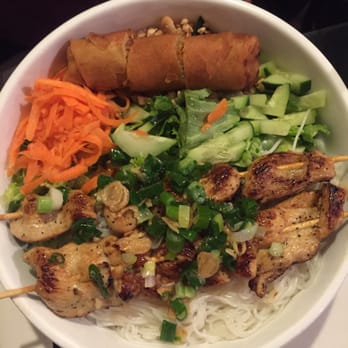 Cafe Hoang - Grilled chicken bun - Vietnamese Near Me - Chicago, Illinois Cafe Hoang - Grilled chicken bun - Vietnamese Near Me - Chicago, Illinois