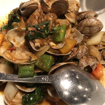SriThai  Thai Kitchen & Sushi Bar - Duluth - Japanese Near Me - Duluth, Georgia