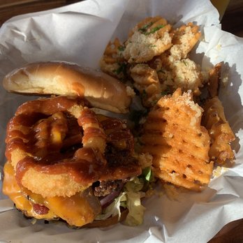 Skip's Kitchen - Burgers Near Me - Carmichael, California