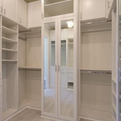 Ruffino Custom Closets