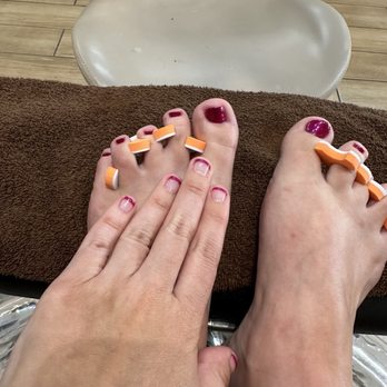 Darling Nails Salon - Looks good, even on my tiny little nails - Nail Technicians Near Me - Tukwila, Washington Darling Nails Salon - Looks good, even on my tiny little nails - Nail Technicians Near Me - Tukwila, Washington
