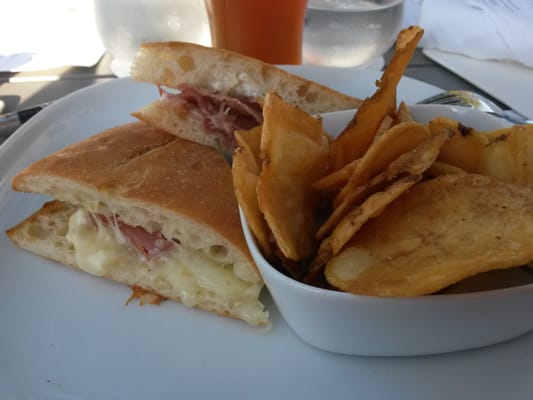 Bistro Menil by null