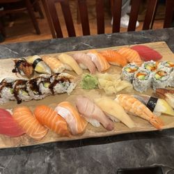 Sushi Mori - Sushi special for 2: 18 pcs nigiri sushi, California roll & shrimp tempura roll