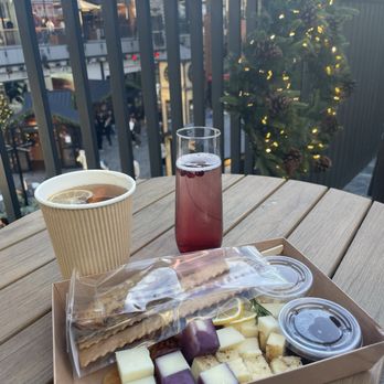 Blitzen's Bar - Pop-Up Restaurants Near Me - Los Angeles, California