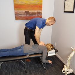Westwood Family Chiropractic - Mid-Back Adjustment