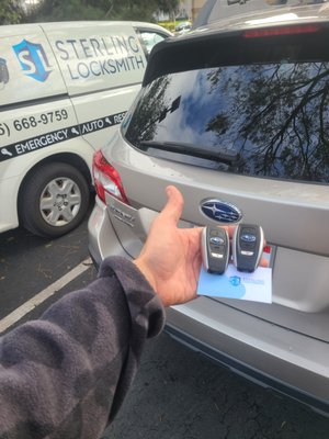 Automotive Services - At Sterling Locksmith Service, we provide you with efficient car key assistance. We bring our high-end equipment with us to make sure we work conveniently and meet you where you need help.

All of our licensed locksmiths have more than three years of experience in duplicating, cutting, and programming keys and key fobs.

We offer:

Ignition repair / replacement
Transponder & smart key replacement
Car key programming & duplication
Motorcycle key duplication
Car locks replace & re-keying