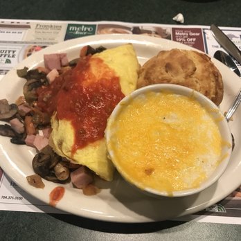 Metro Diner - Western Omelet, Cheese Grits, Biscuit - American Near Me - Matthews, North Carolina Metro Diner - Western Omelet, Cheese Grits, Biscuit - American Near Me - Matthews, North Carolina
