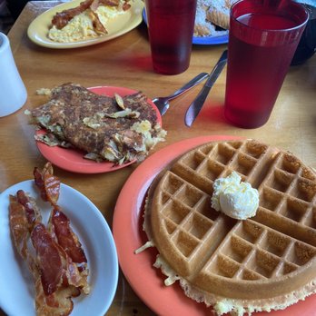 Stack'em High Pancakes & So Forth - Waffle, bacon, hash browns - Pancakes Near Me - Kill Devil Hills, North Carolina Stack'em High Pancakes & So Forth - Waffle, bacon, hash browns - Pancakes Near Me - Kill Devil Hills, North Carolina
