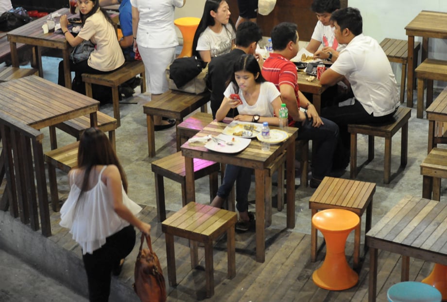 THE Z COMPOUND Updated September 2024 12 Photos 33A Malingap