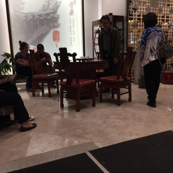 MingHin Cuisine - Waiting area - Dim Sum Near Me - Rolling Meadows, Illinois